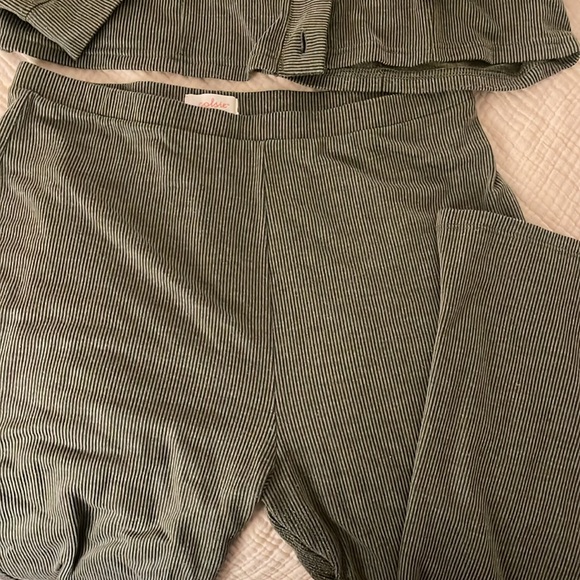 Colsie Lounge Olive Rib cropped button front cardigan and flared pant set - Picture 3 of 8